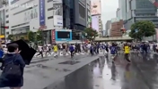 其他视角：平时刻燃爆清晨！日本队绝平后，十字路口秒变狂欢海洋